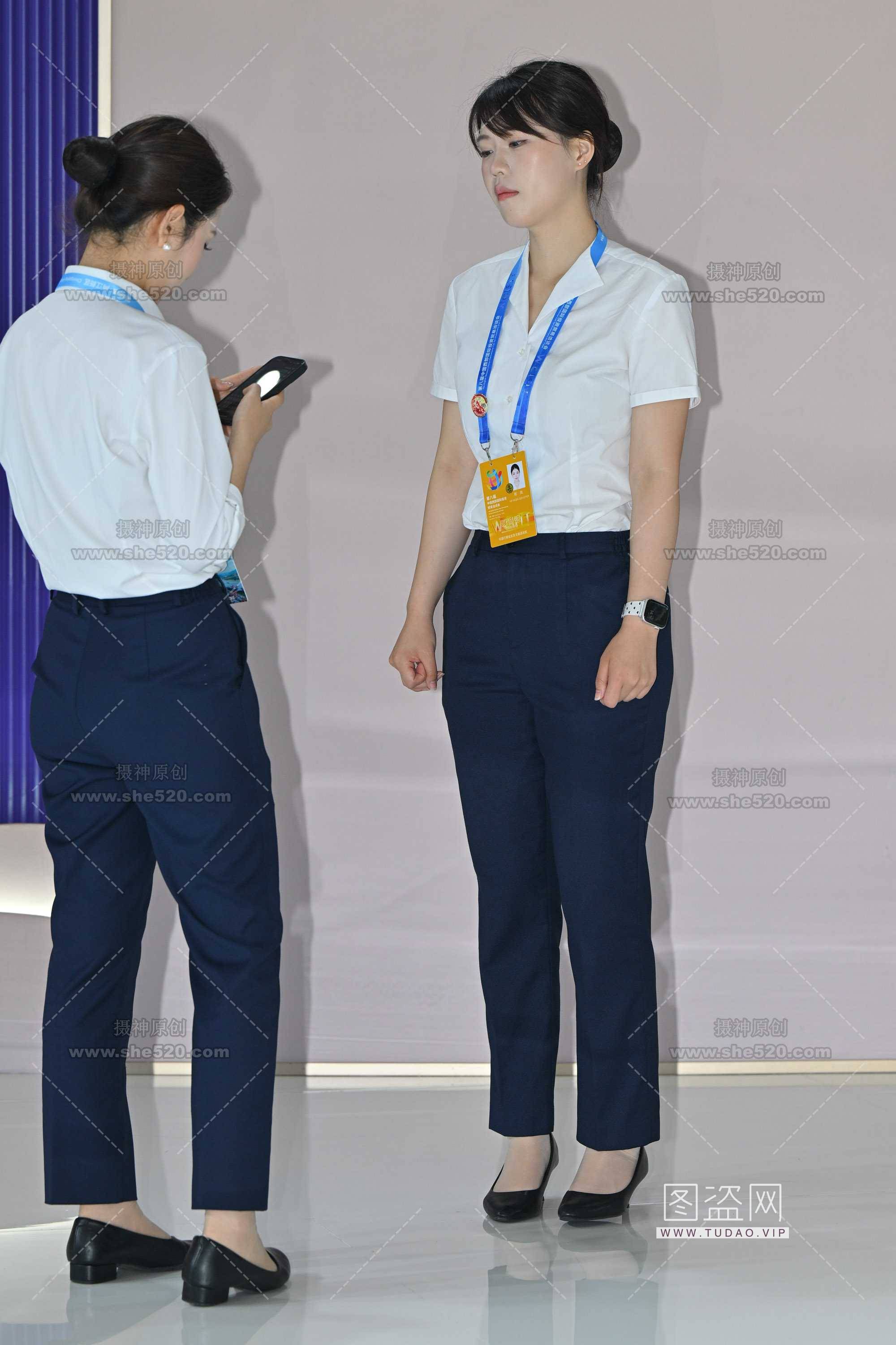 230024ob44vezwupw4v7uk.jpg