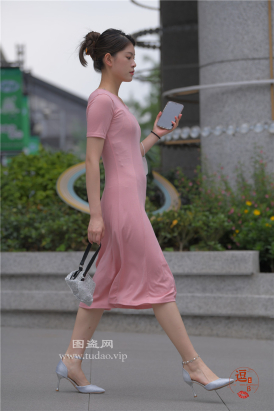 编码2712紧身包臀裙长美腿美脚