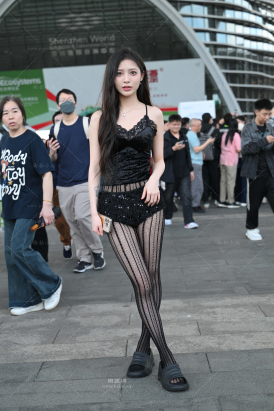 别样的丝腿小姐姐 【图片➕视频】