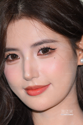 251123-7-191√鹿鹿鹿-美腿美足-套图➕8k视频