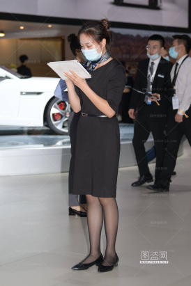 2020成都车展√路虎黑丝销售小姐姐（25423-1