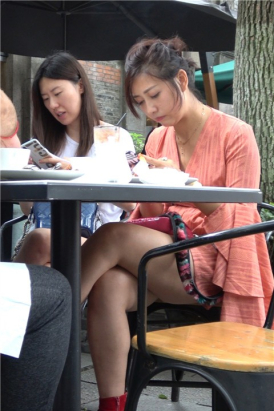 4K 粉色群性感美女小姐姐