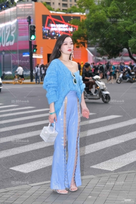 [上海时装周]蓝色双边开叉裤 22-09-29-94