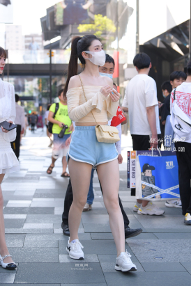 22528-9+137/美腿肉丝闺蜜