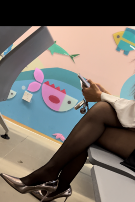 4K视频 银高黑色wa 挑挑 550M