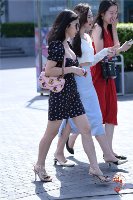 编码2371紧身包臀裙短美胸美腿