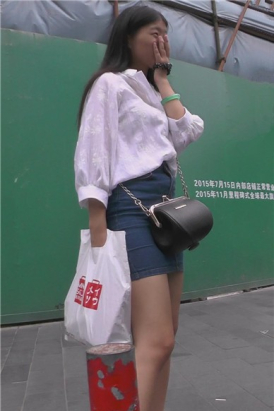 小清新白衬衫包臀裙漂亮小师妹 [871 MB]