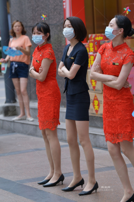 制服丝袜美妞双腿美极了/240726-5-33