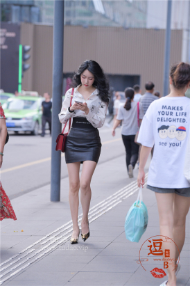 编码0513黑色皮裙美腿高跟御姐