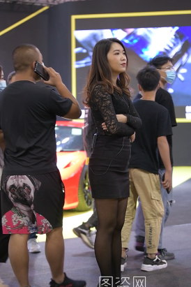 25415sp2f38√韵味黑丝轻熟「无水印原视频】