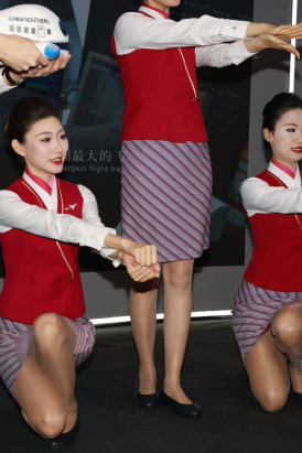 Cata南航空姐们的肉丝美腿