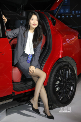 汽车销售顾问灰丝高跟职业装